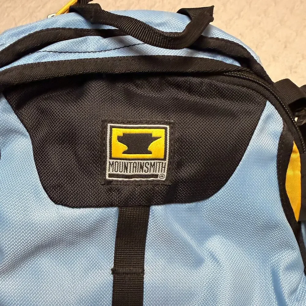 MountainSmith Vert 12 Backpack Hiking Camping Outdoors Trail Daypack Bag